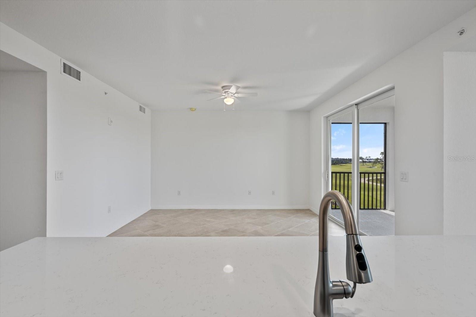 Image 10 of 42 For 12180 Wellen Golf Street 302