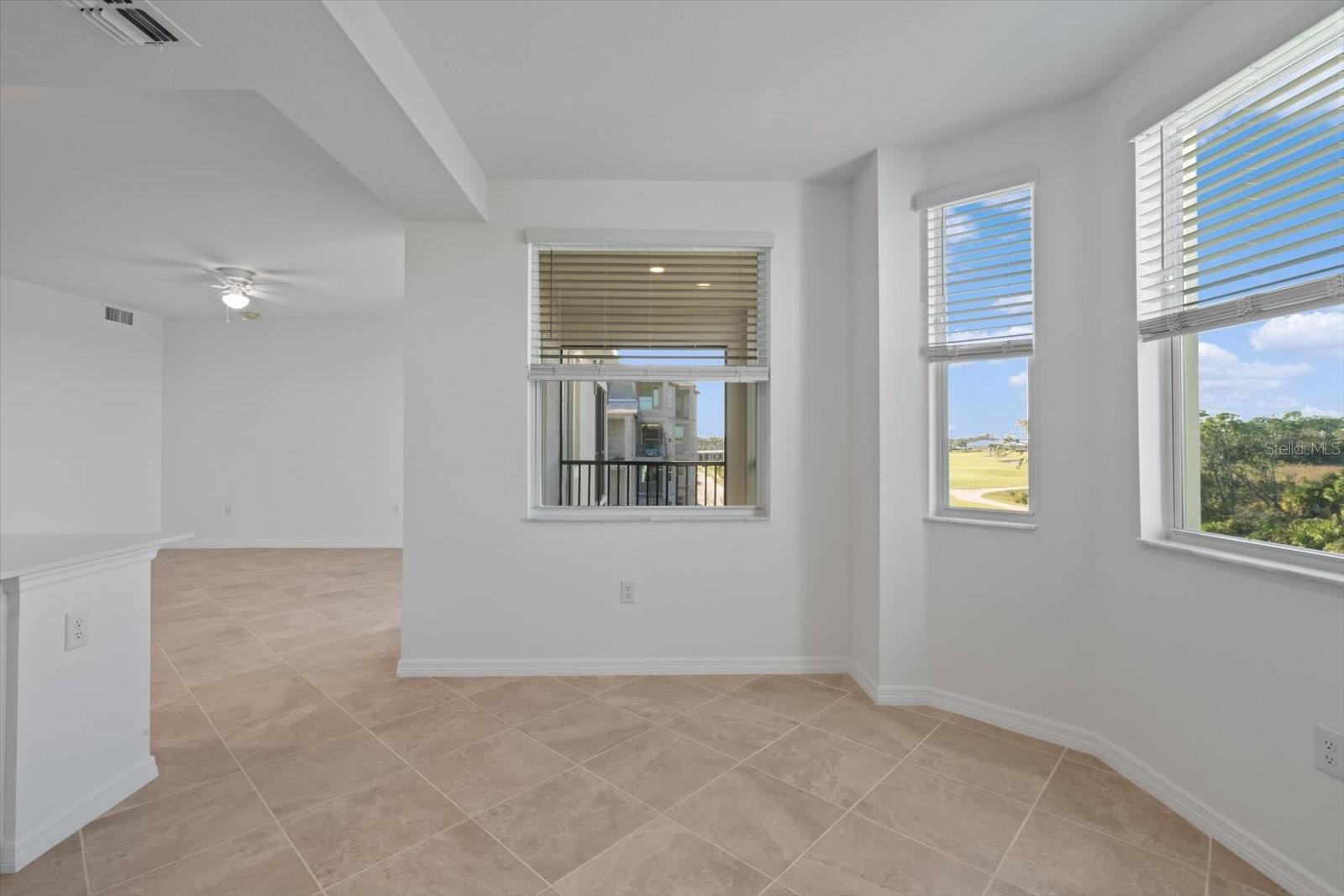 Image 18 of 42 For 12180 Wellen Golf Street 302
