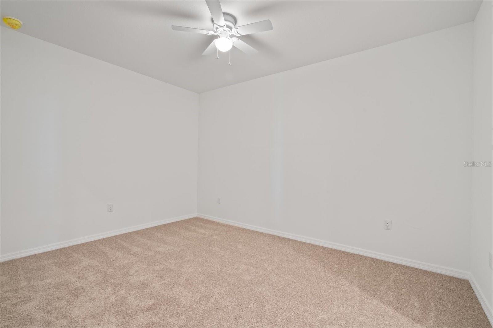 Image 20 of 42 For 12180 Wellen Golf Street 302