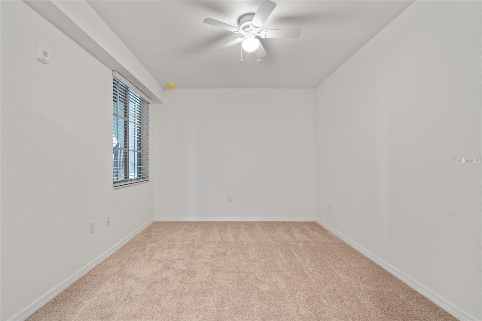 Image 21 of 42 For 12180 Wellen Golf Street 302