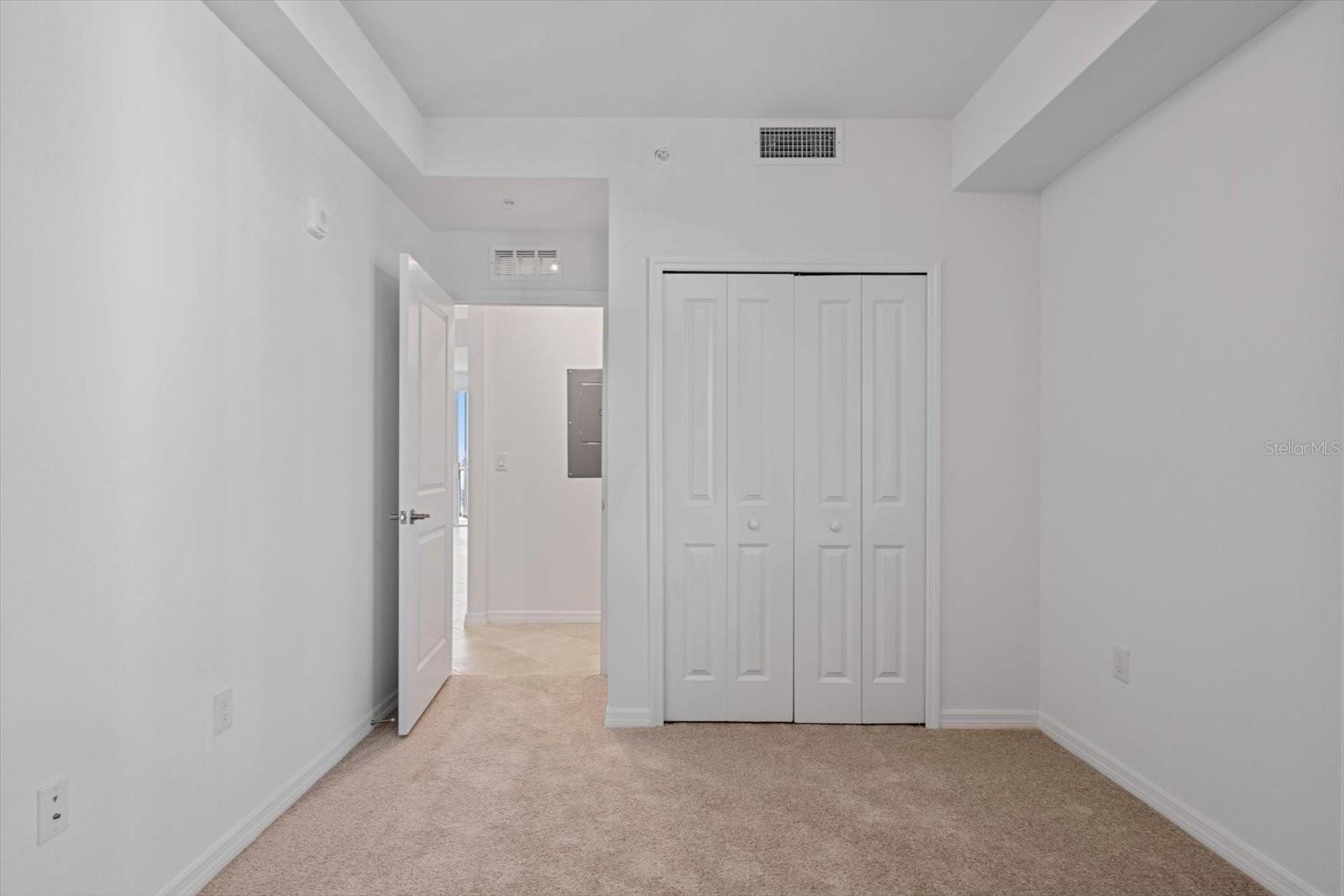 Image 27 of 42 For 12180 Wellen Golf Street 302