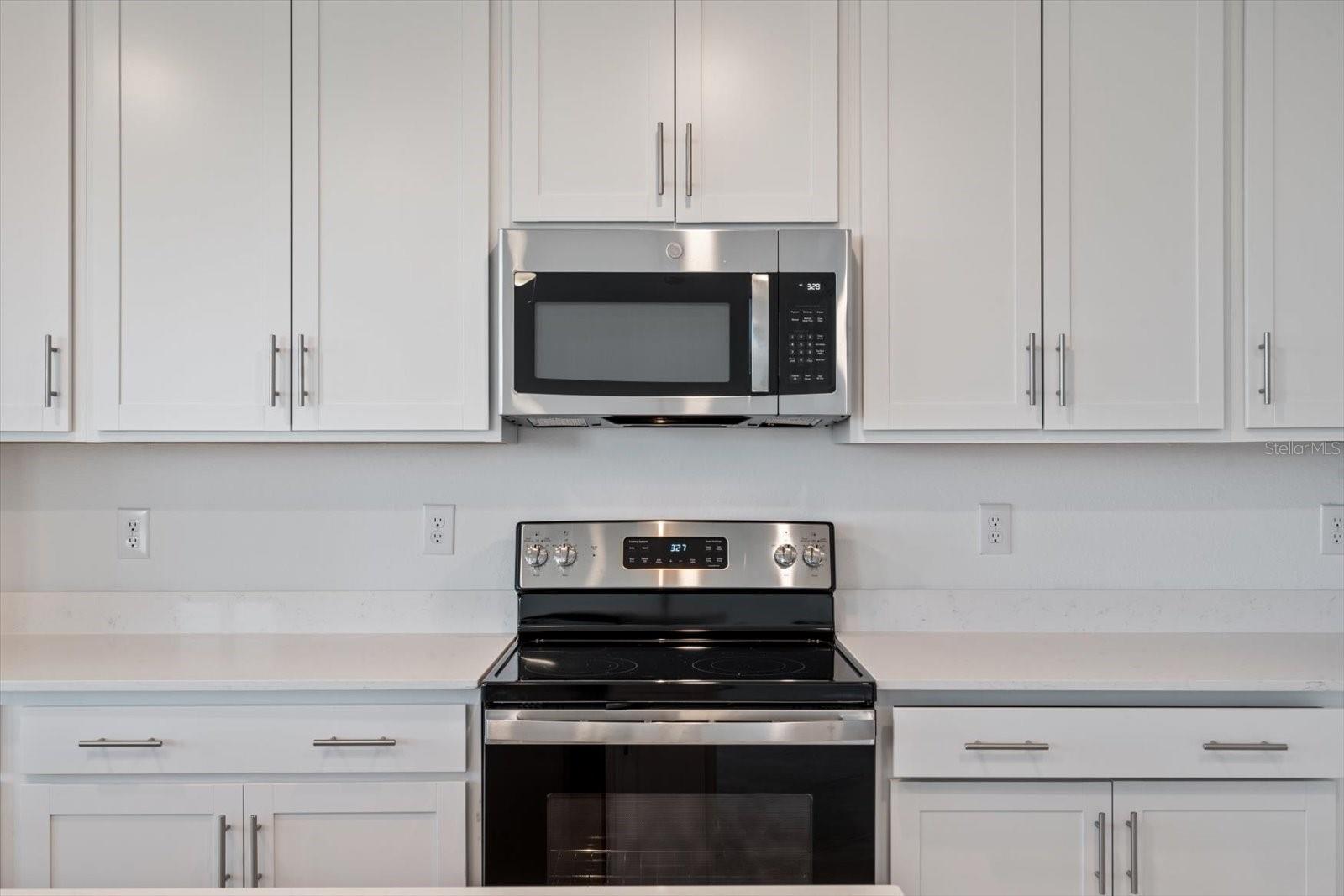 Image 7 of 42 For 12180 Wellen Golf Street 302