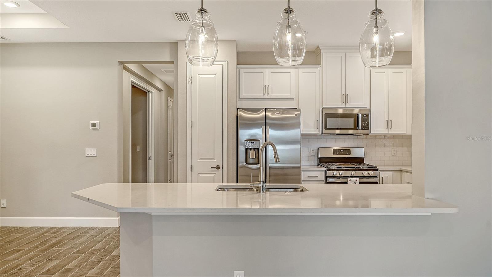 Image 10 of 56 For 6070 Mesa Glen