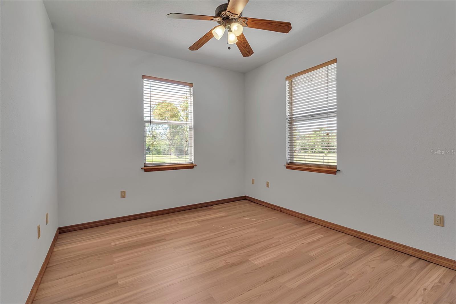 Image 14 of 43 For 6510 24th Avenue E
