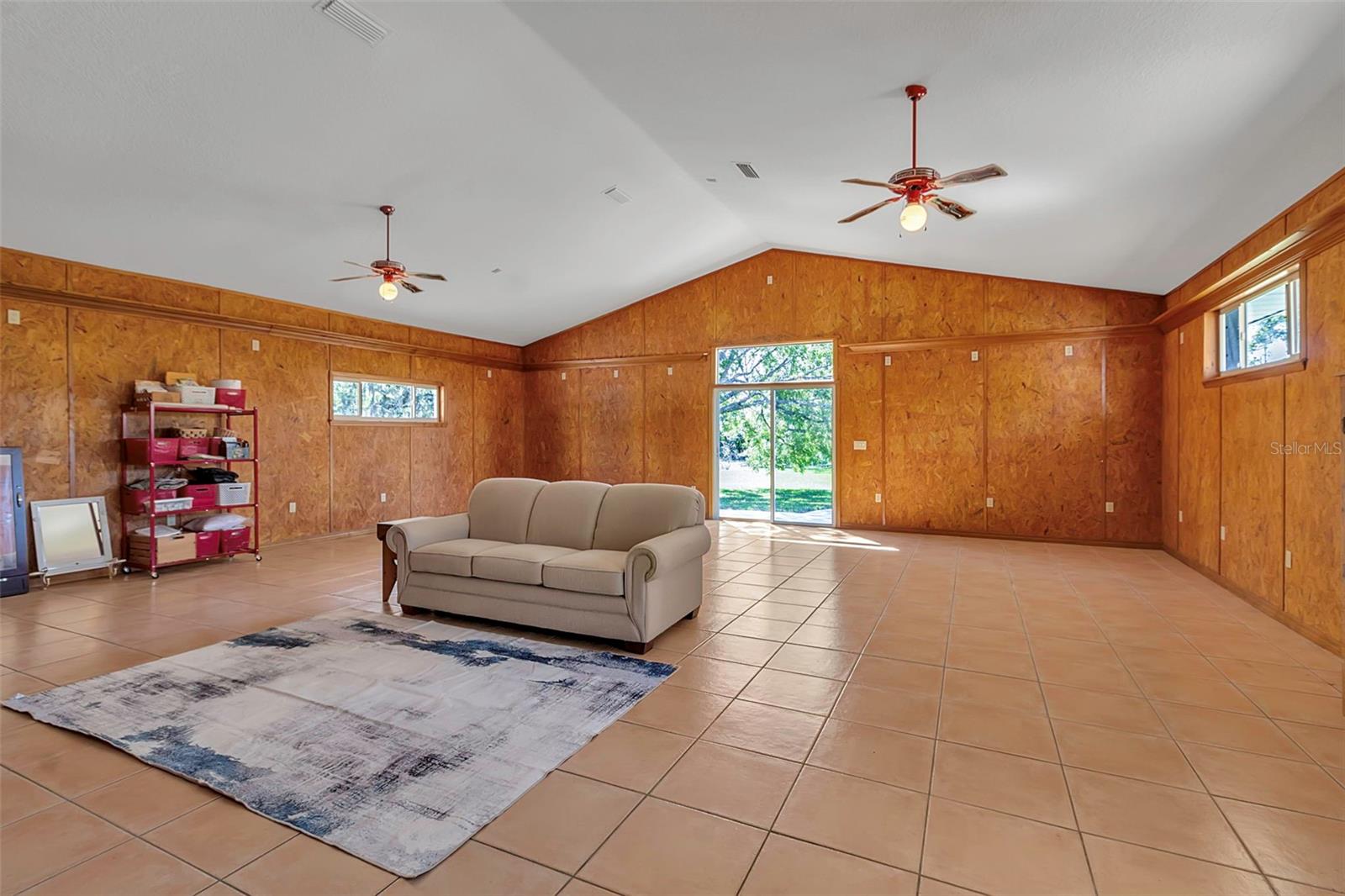 Image 21 of 43 For 6510 24th Avenue E