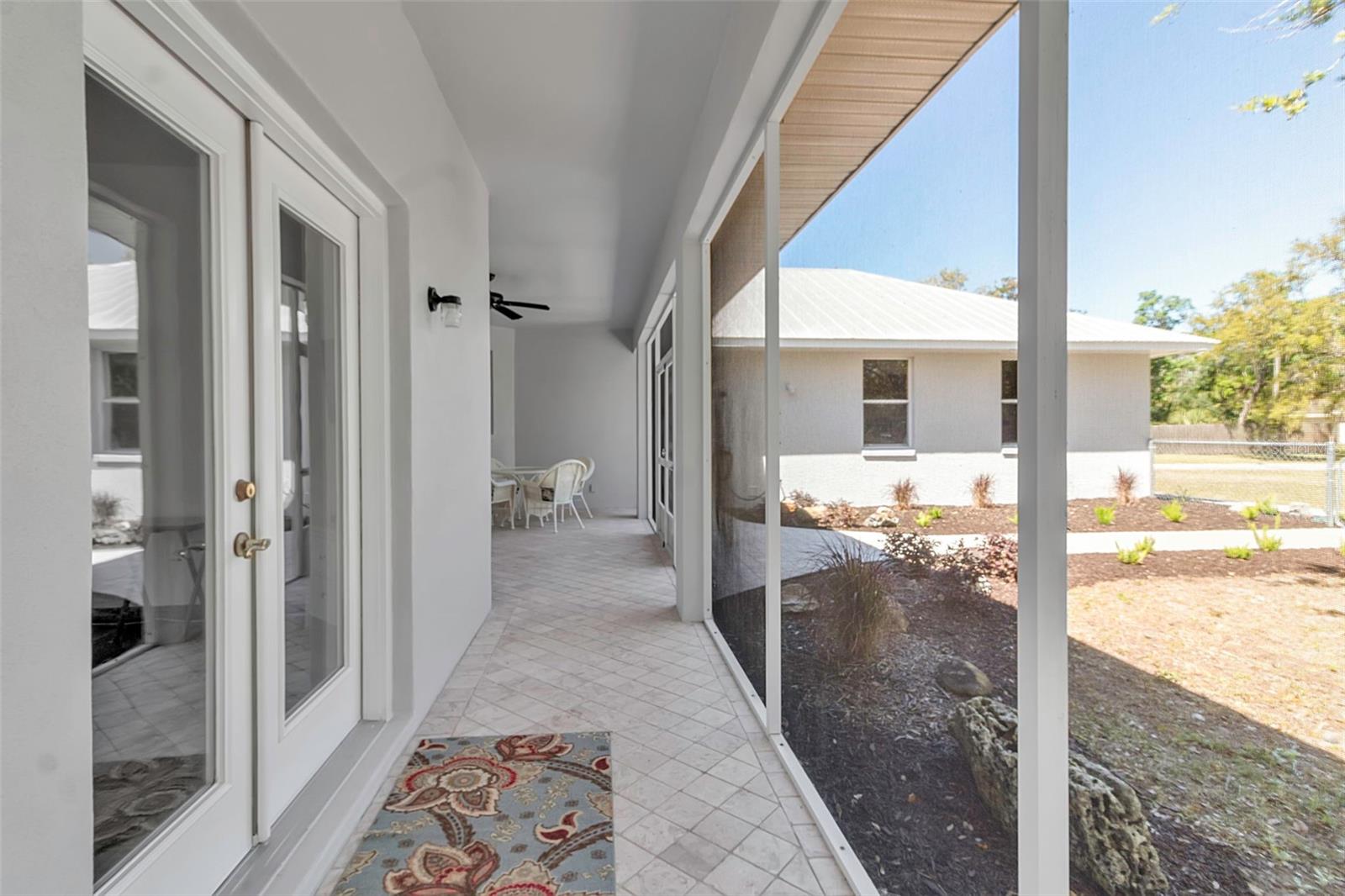 Image 30 of 43 For 6510 24th Avenue E