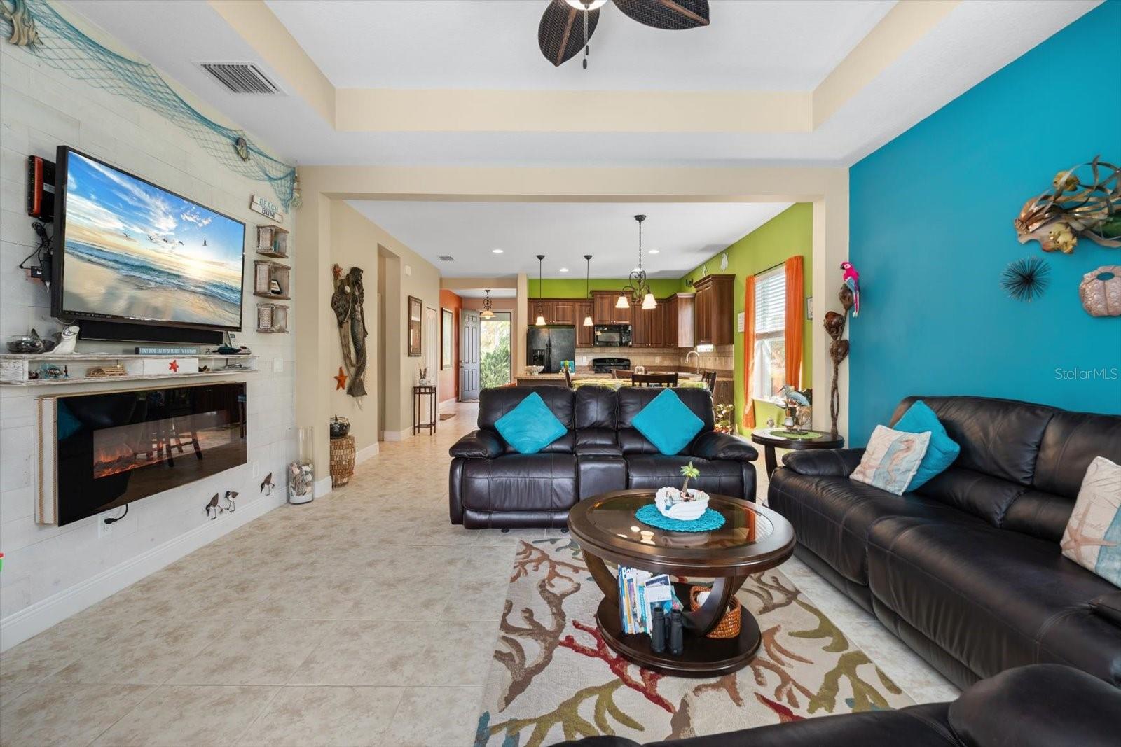 Image 6 of 48 For 11742 Forest Park Circle