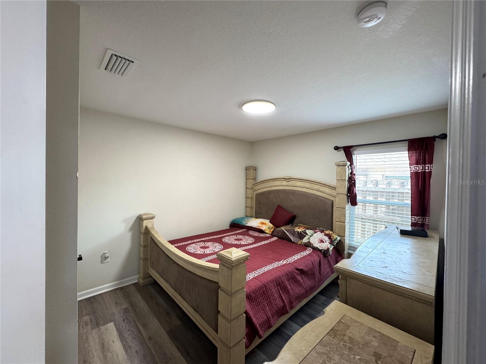 Image 11 of 14 For 2255 Chester Avenue