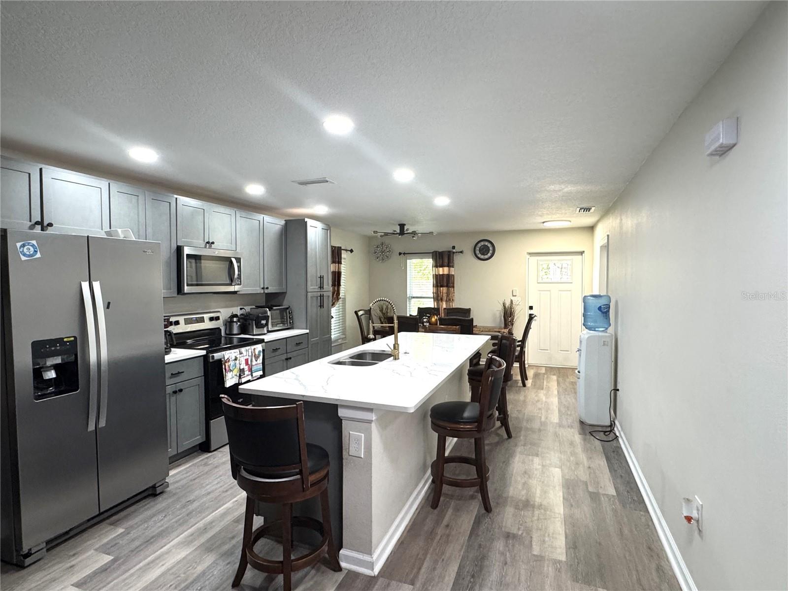 Image 2 of 14 For 2255 Chester Avenue