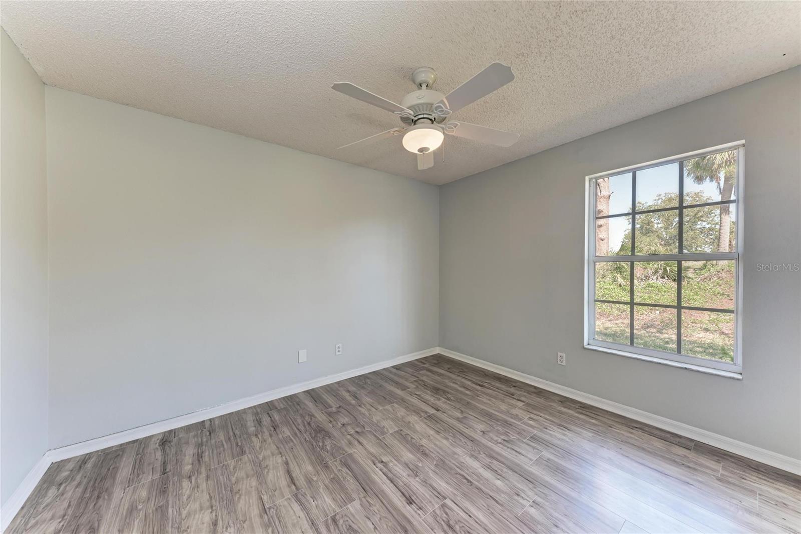 Image 18 of 36 For 1761 Shevlin Street