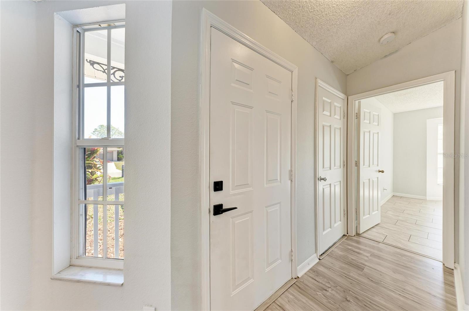 Image 5 of 36 For 1761 Shevlin Street