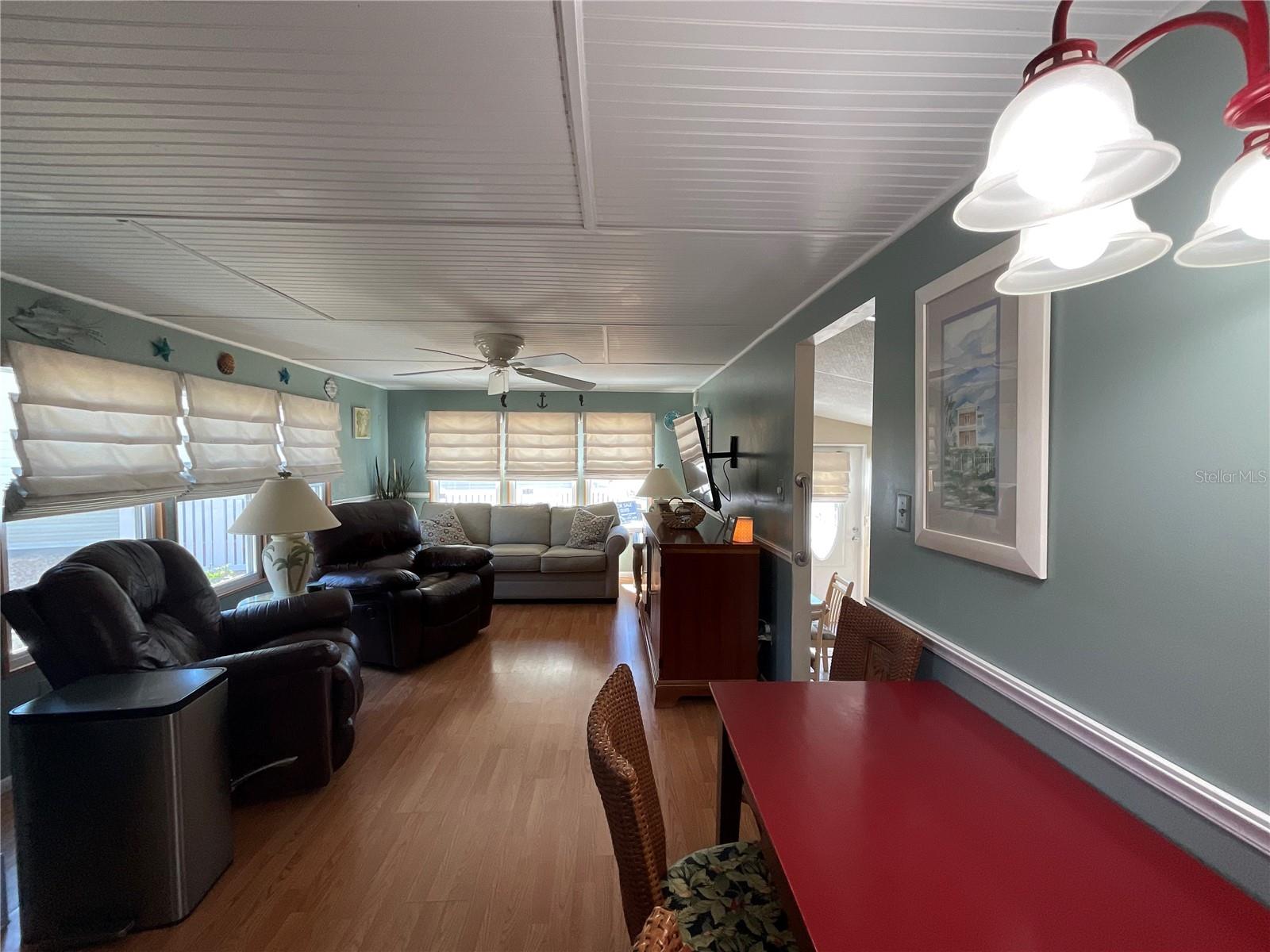 Image 17 of 29 For 97 Southwinds Drive