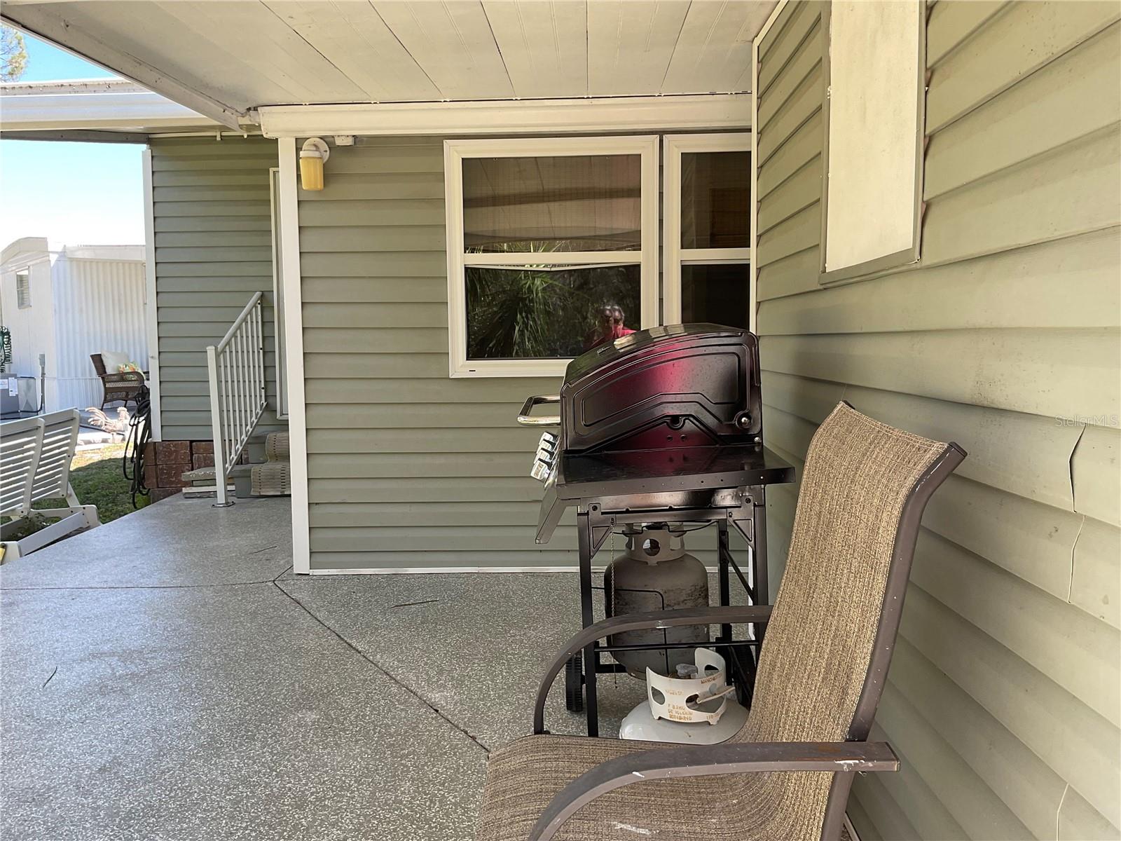 Image 4 of 29 For 97 Southwinds Drive