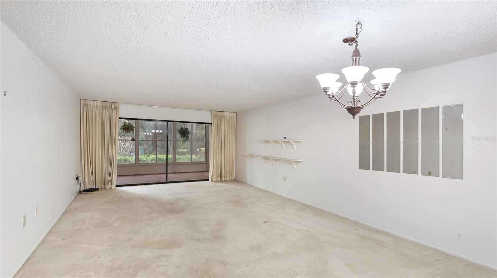 Image 10 of 45 For 333 Springdale Drive 333