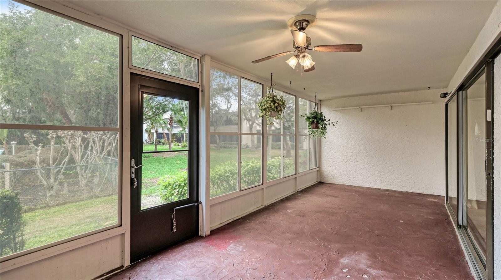 Image 16 of 45 For 333 Springdale Drive 333