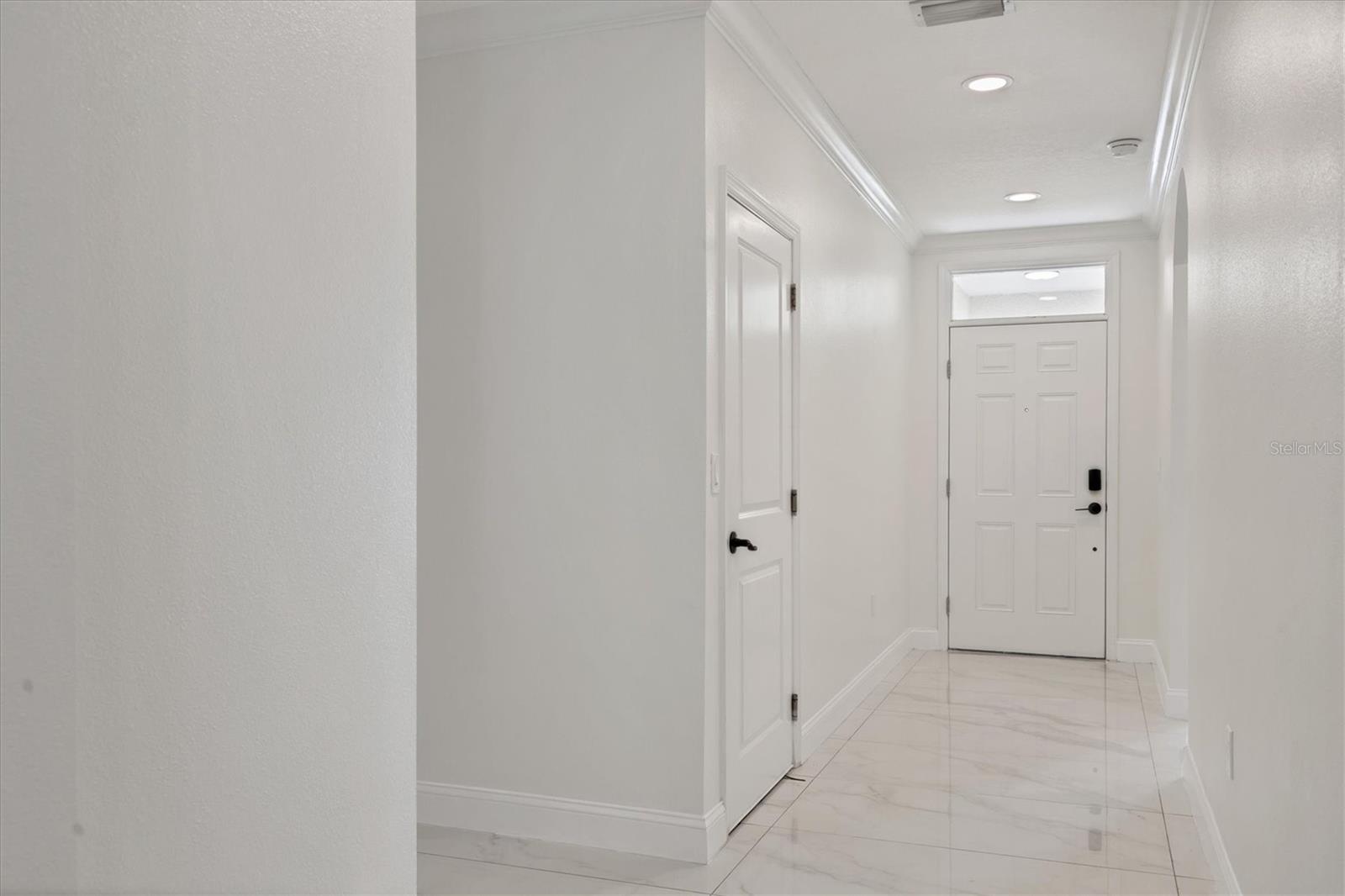 Image 6 of 48 For 177 Tierra Verde Way