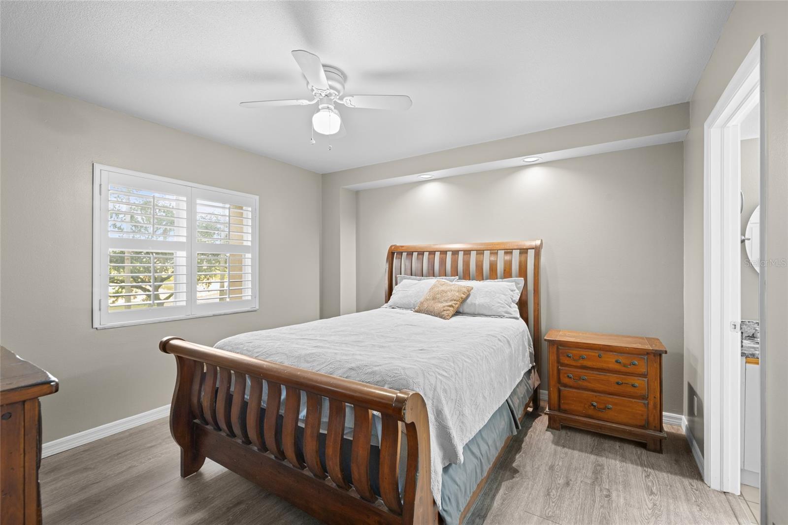 Image 17 of 44 For 2320 Terra Ceia Bay Boulevard 206