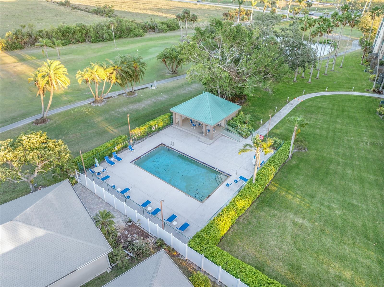 Image 28 of 44 For 2320 Terra Ceia Bay Boulevard 206