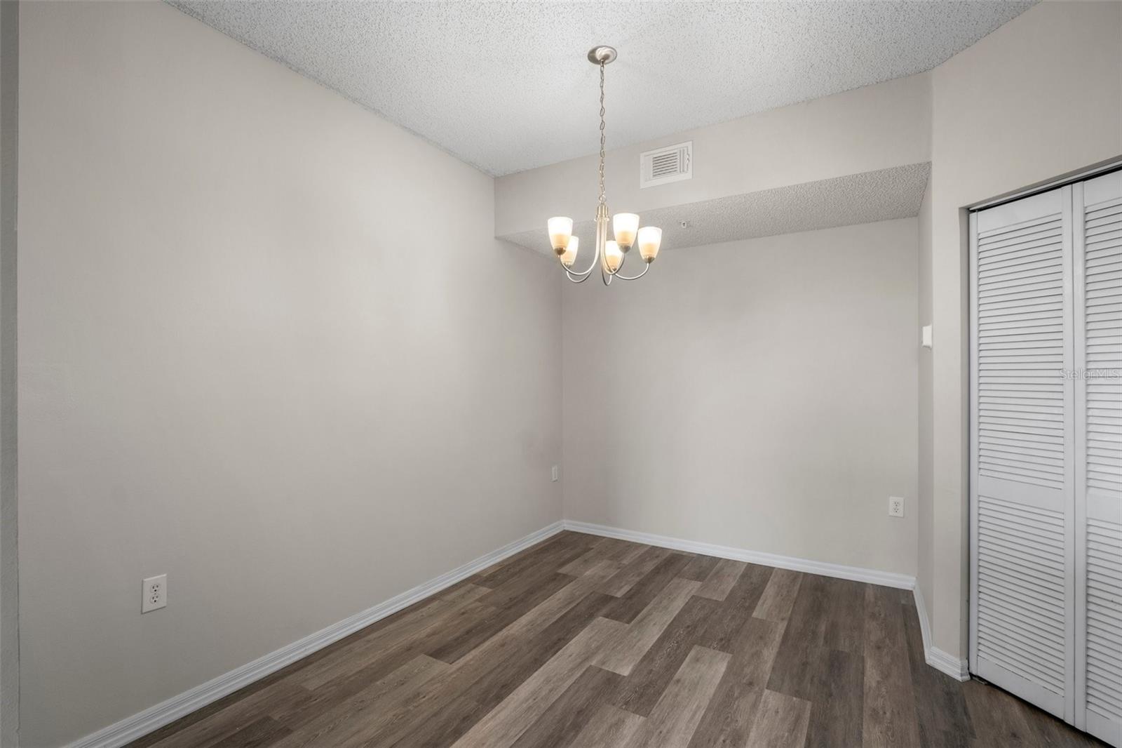 Image 4 of 38 For 5450 Bentgrass Drive 5-301