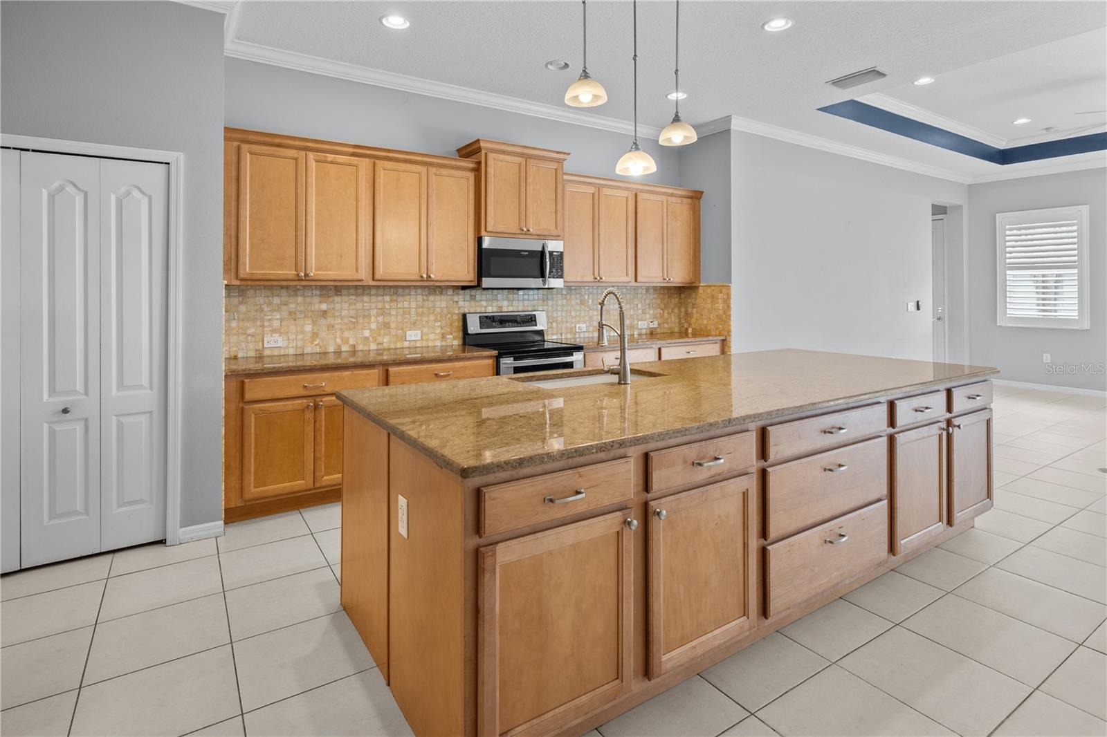 Image 17 of 50 For 4506 62nd Terrace E