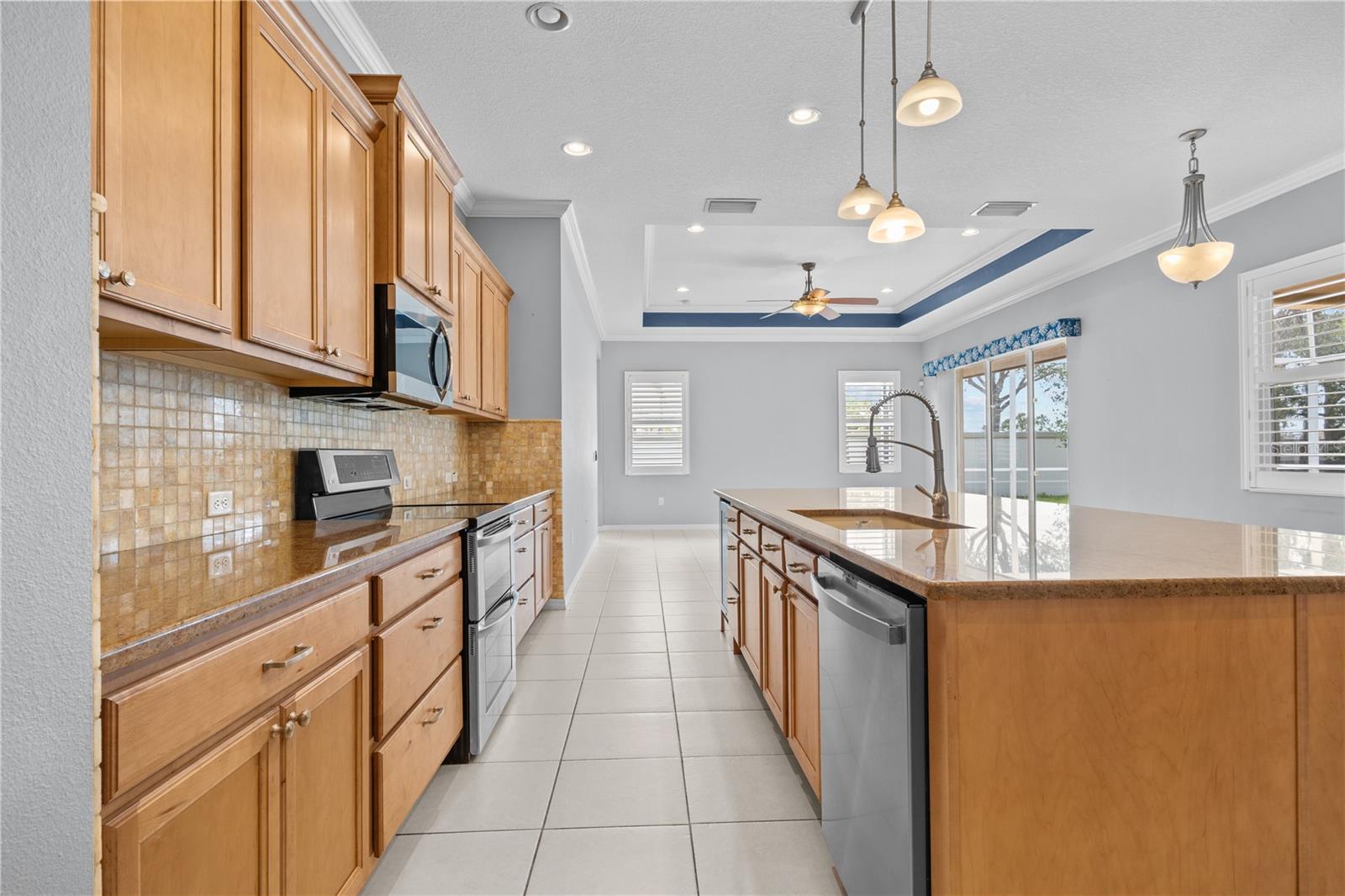 Image 18 of 50 For 4506 62nd Terrace E