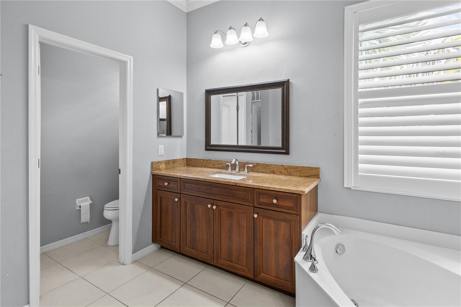 Image 34 of 50 For 4506 62nd Terrace E