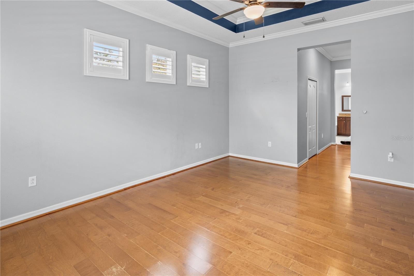 Image 37 of 50 For 4506 62nd Terrace E
