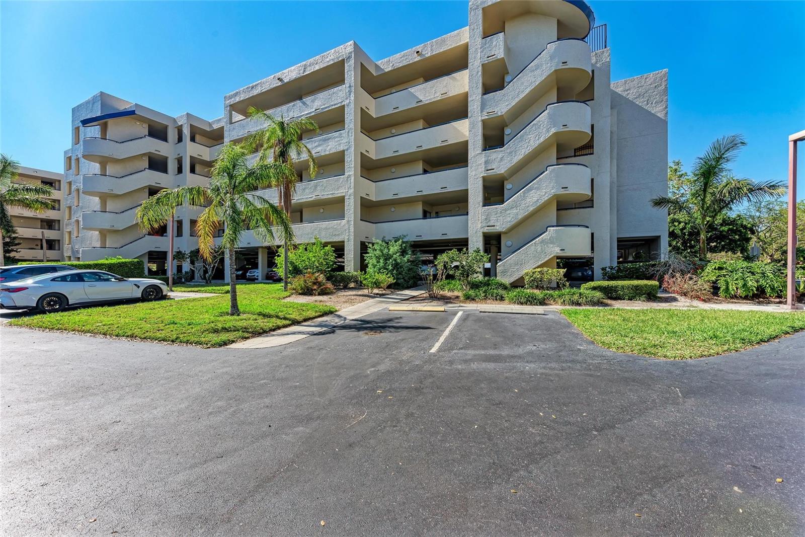 Details for 835 Osprey Avenue 101, SARASOTA, FL 34236