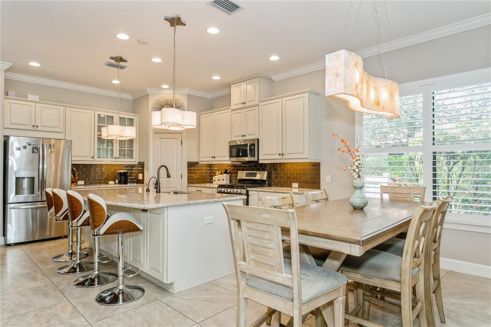 Image 10 of 97 For 5592 Semolino Street
