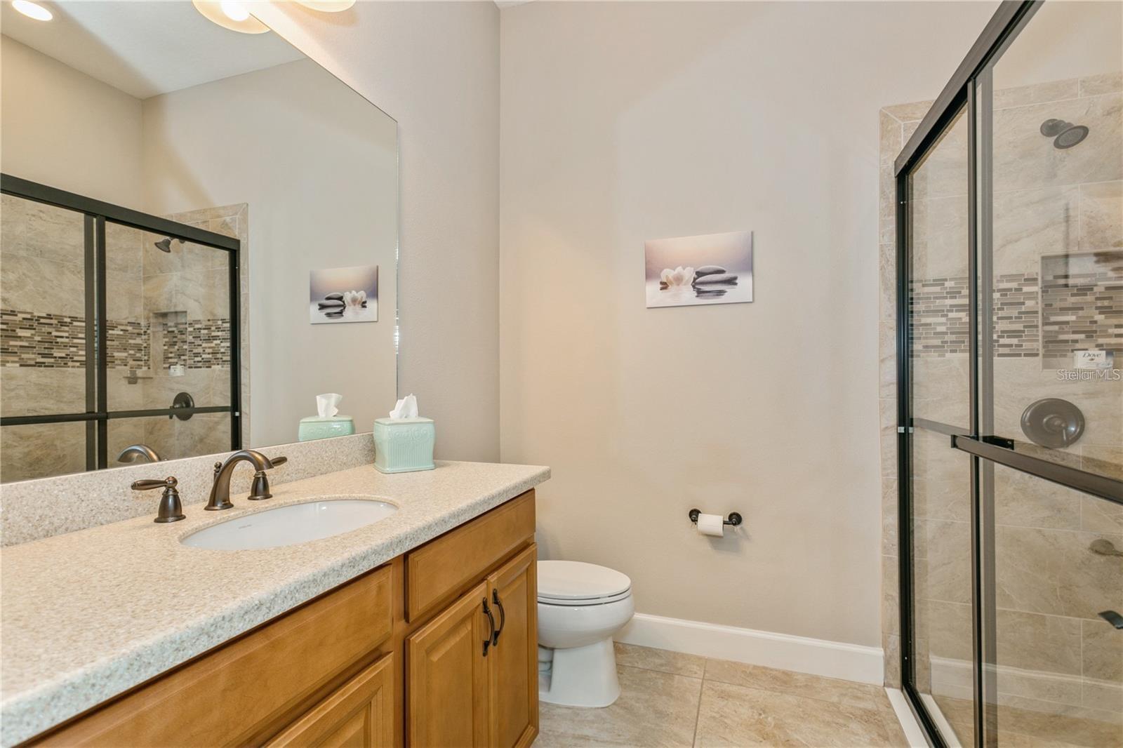 Image 19 of 97 For 5592 Semolino Street