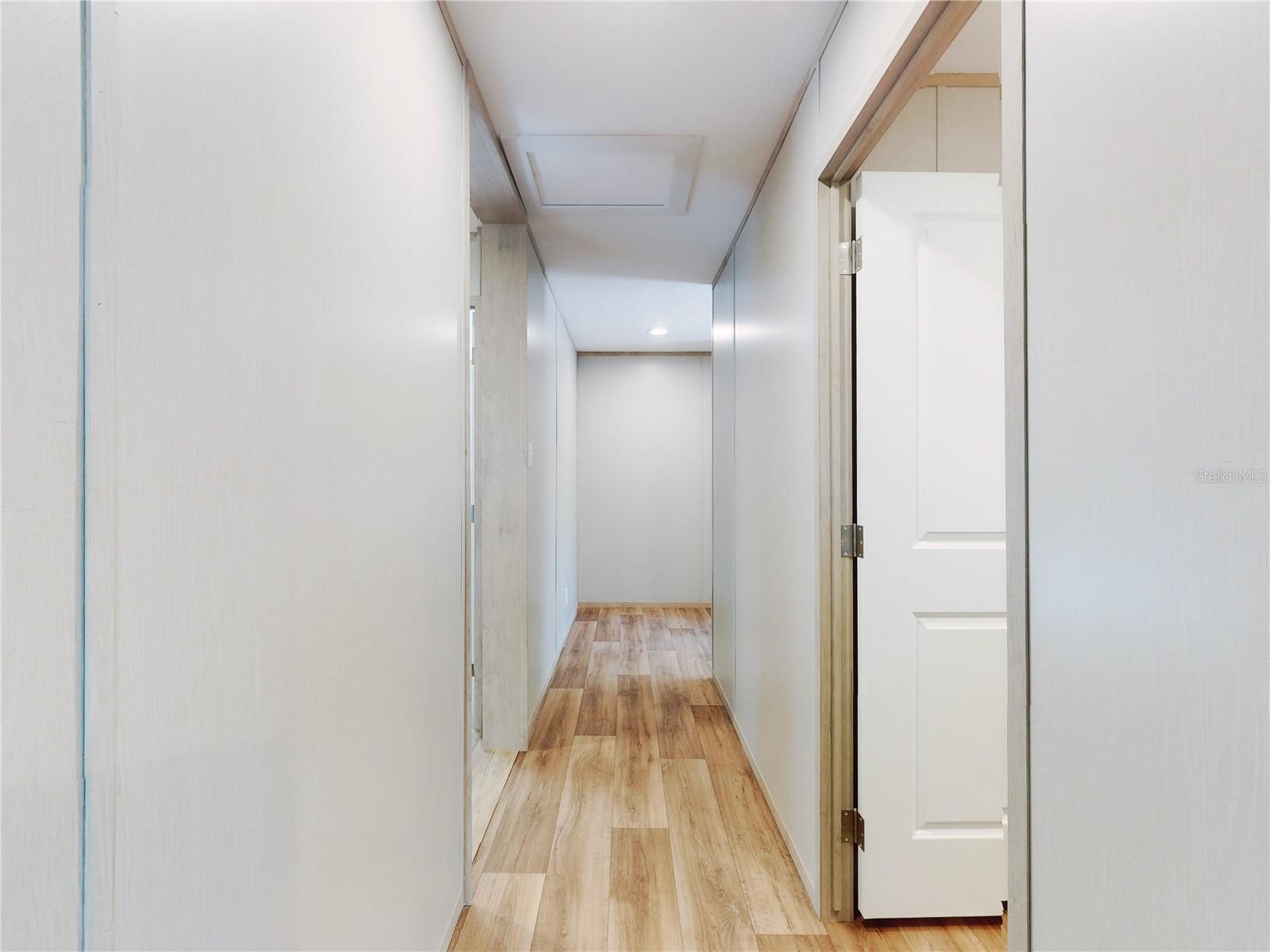 Image 41 of 64 For 611 130 Avenue Ne