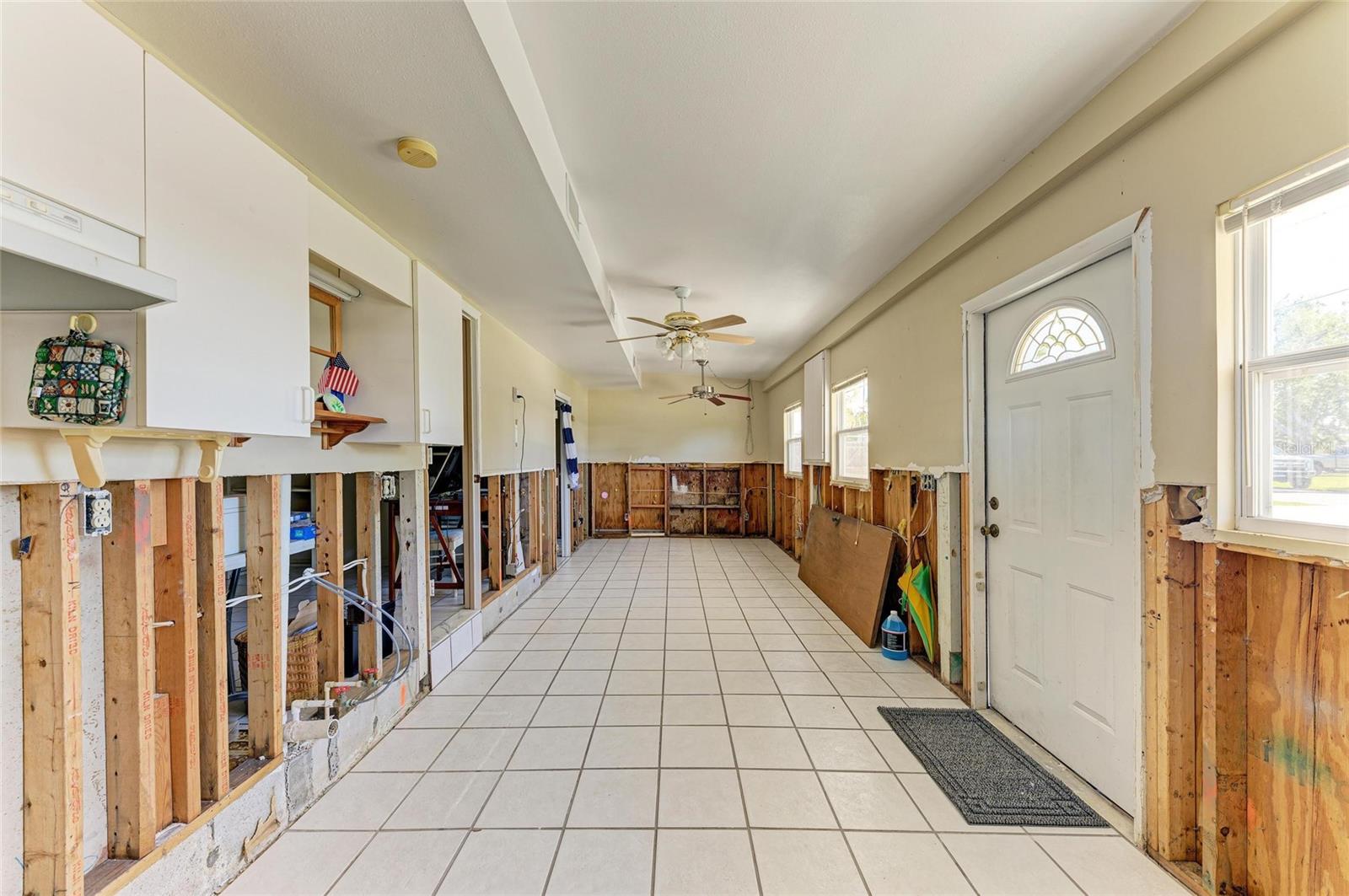 Image 24 of 48 For 603 Ravenna Street N