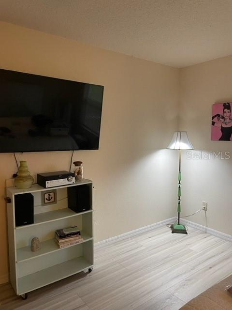 Image 24 of 30 For 9250 179th Wesley Street