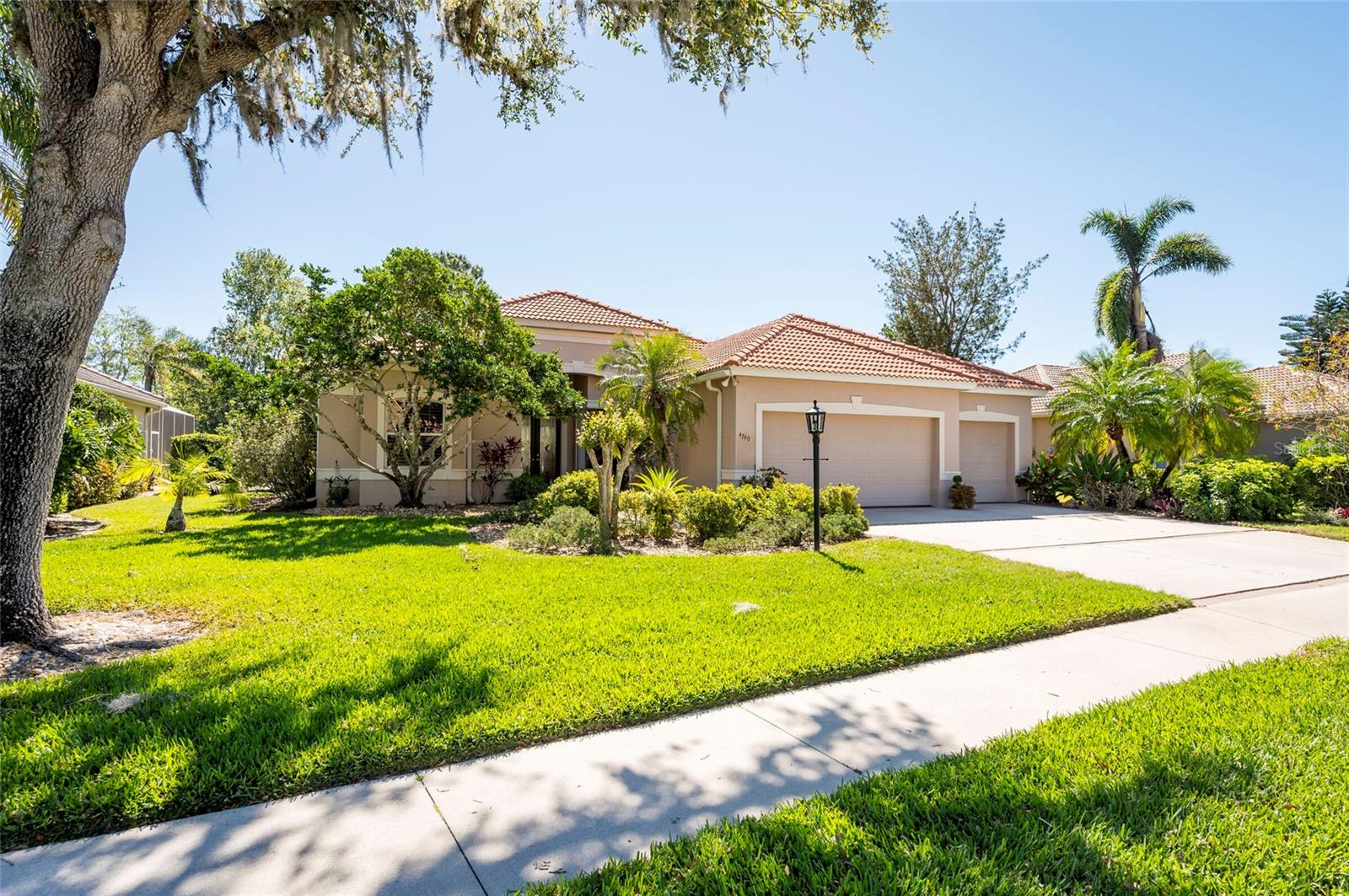 Details for 4740 Carrington Circle, SARASOTA, FL 34243