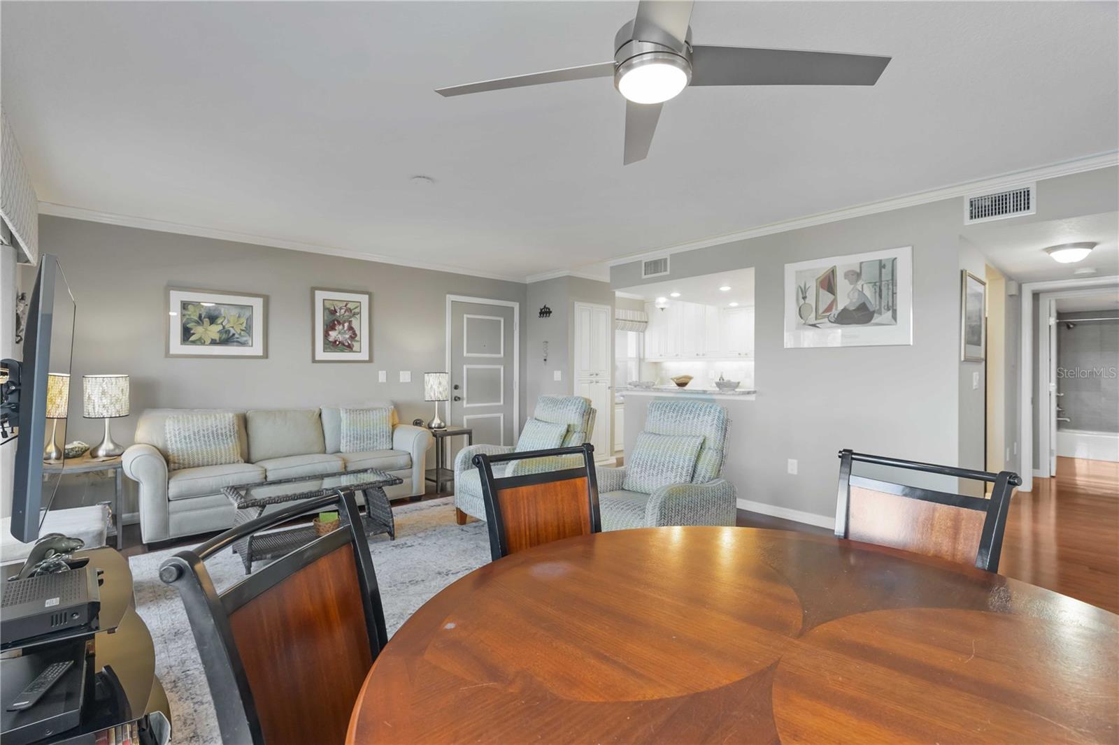 Image 20 of 68 For 321 108th Street W 120