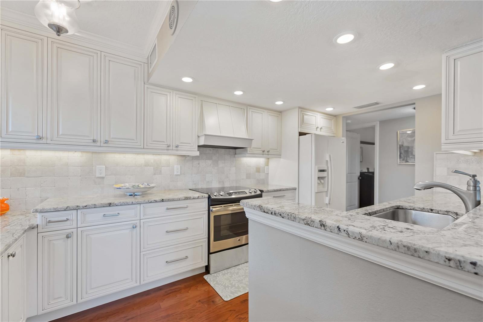 Image 8 of 68 For 321 108th Street W 120