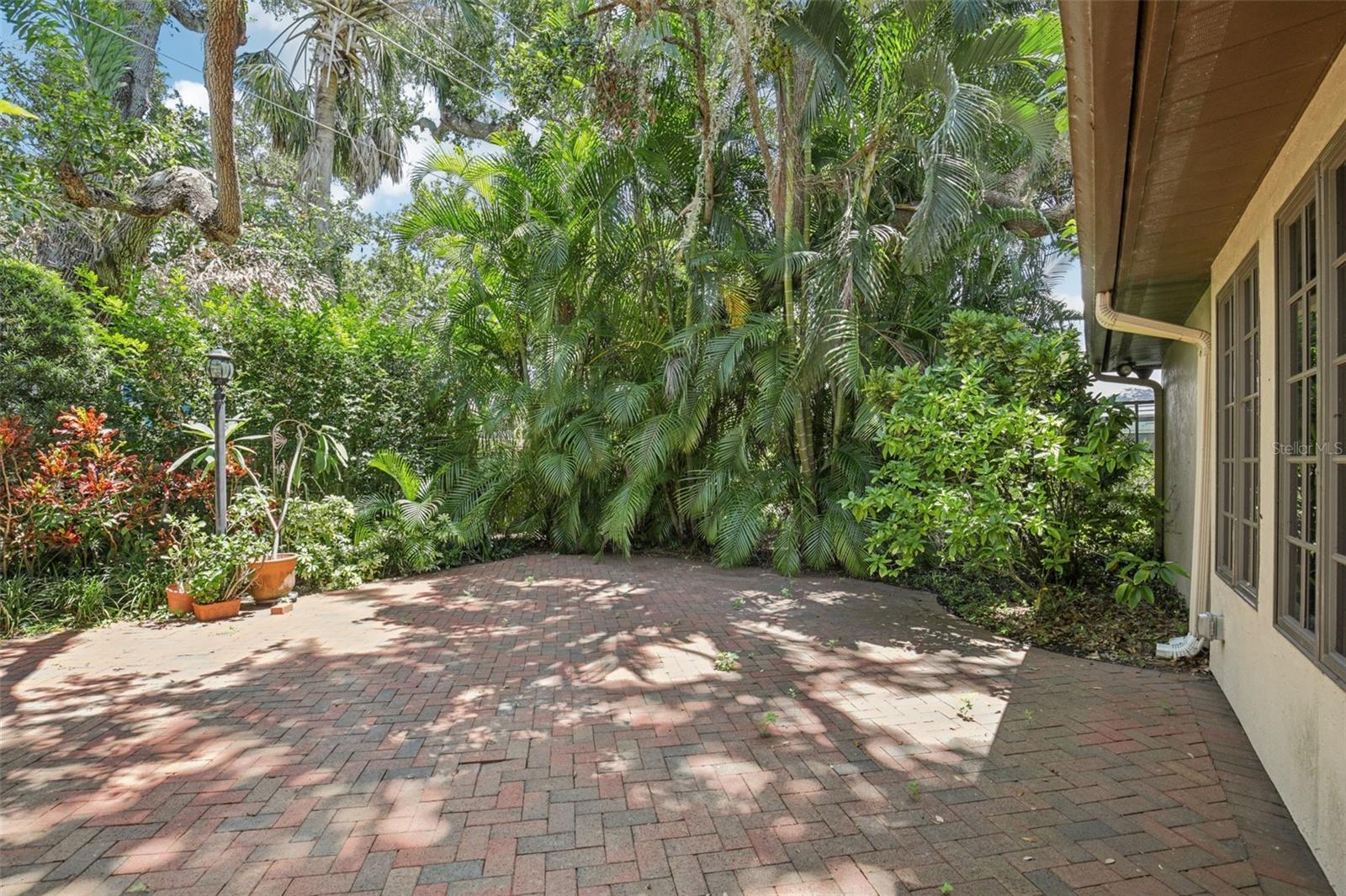 Image 43 of 49 For 4701 Pine Harrier Drive