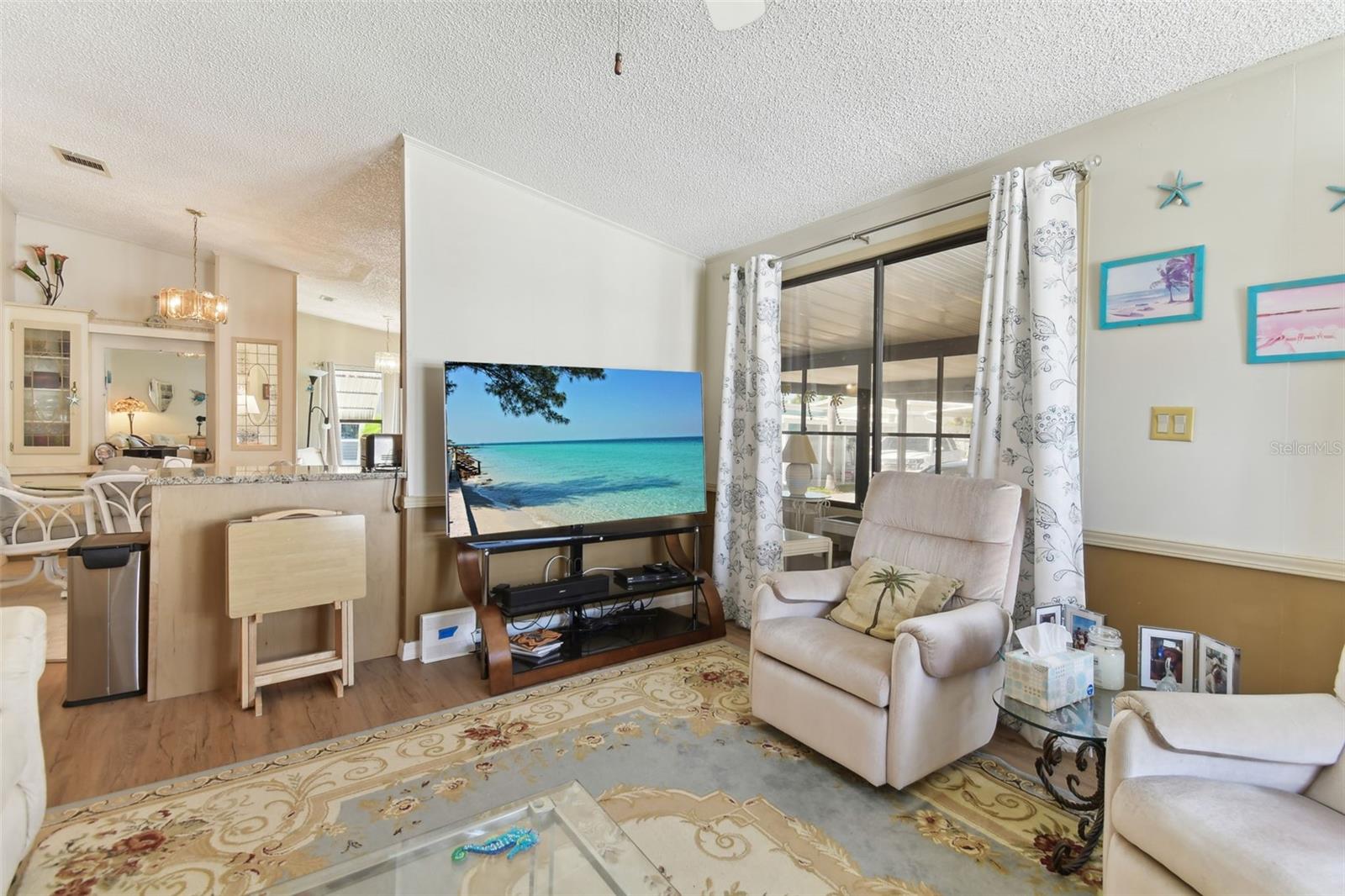Image 13 of 53 For 113 Southwinds Drive