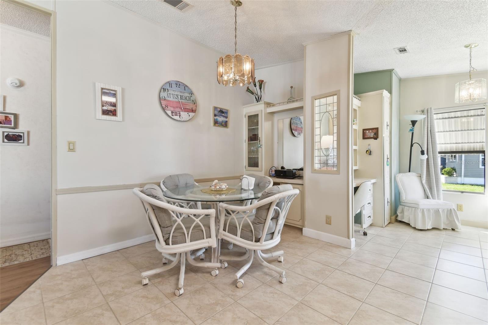 Image 7 of 53 For 113 Southwinds Drive