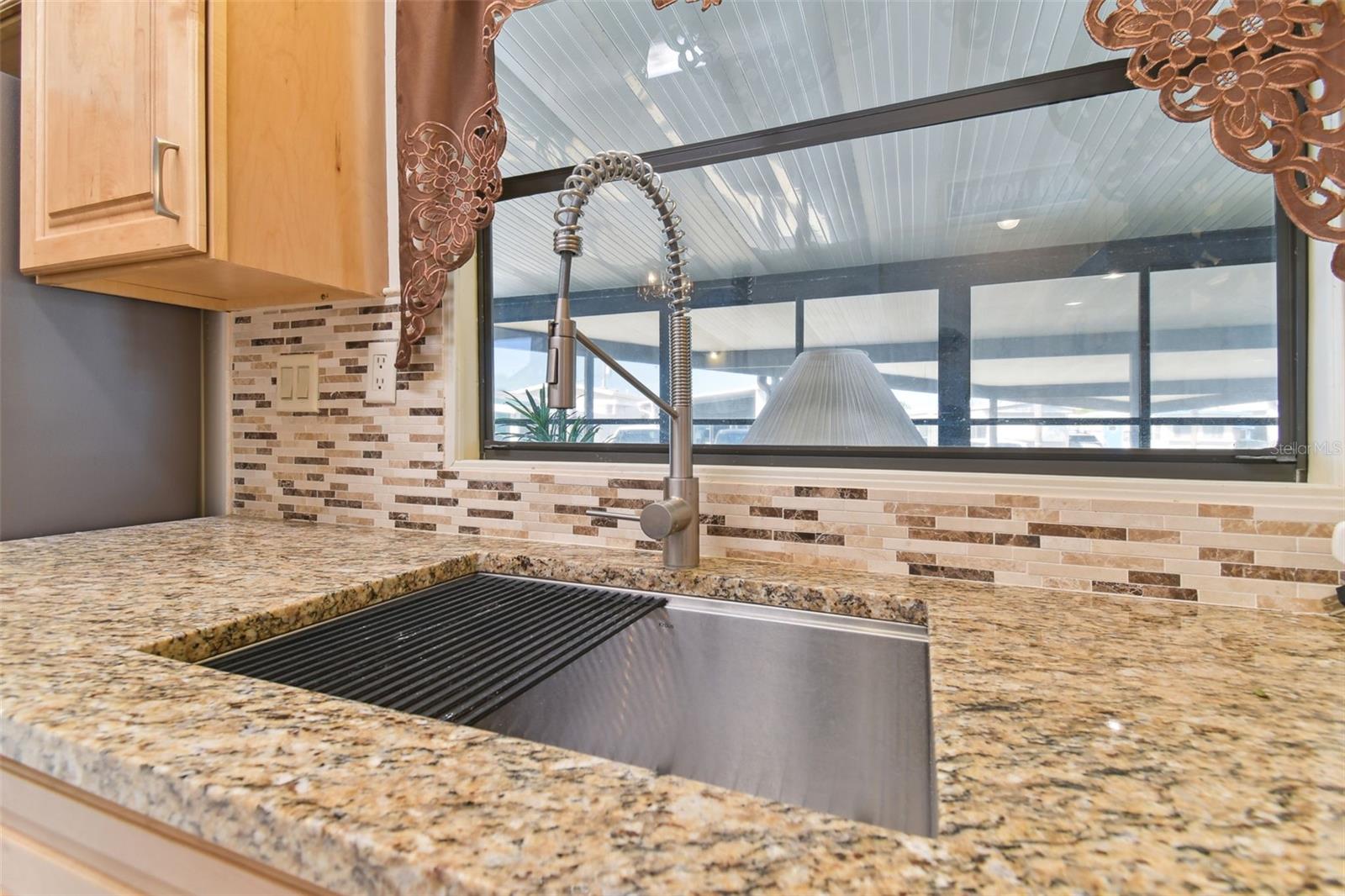 Image 9 of 53 For 113 Southwinds Drive