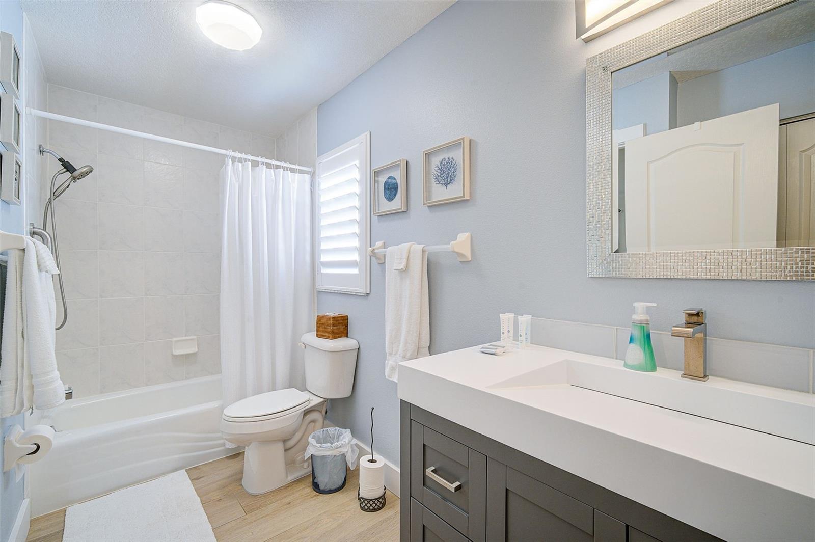 Image 15 of 57 For 7251 Sunnybrook Boulevard