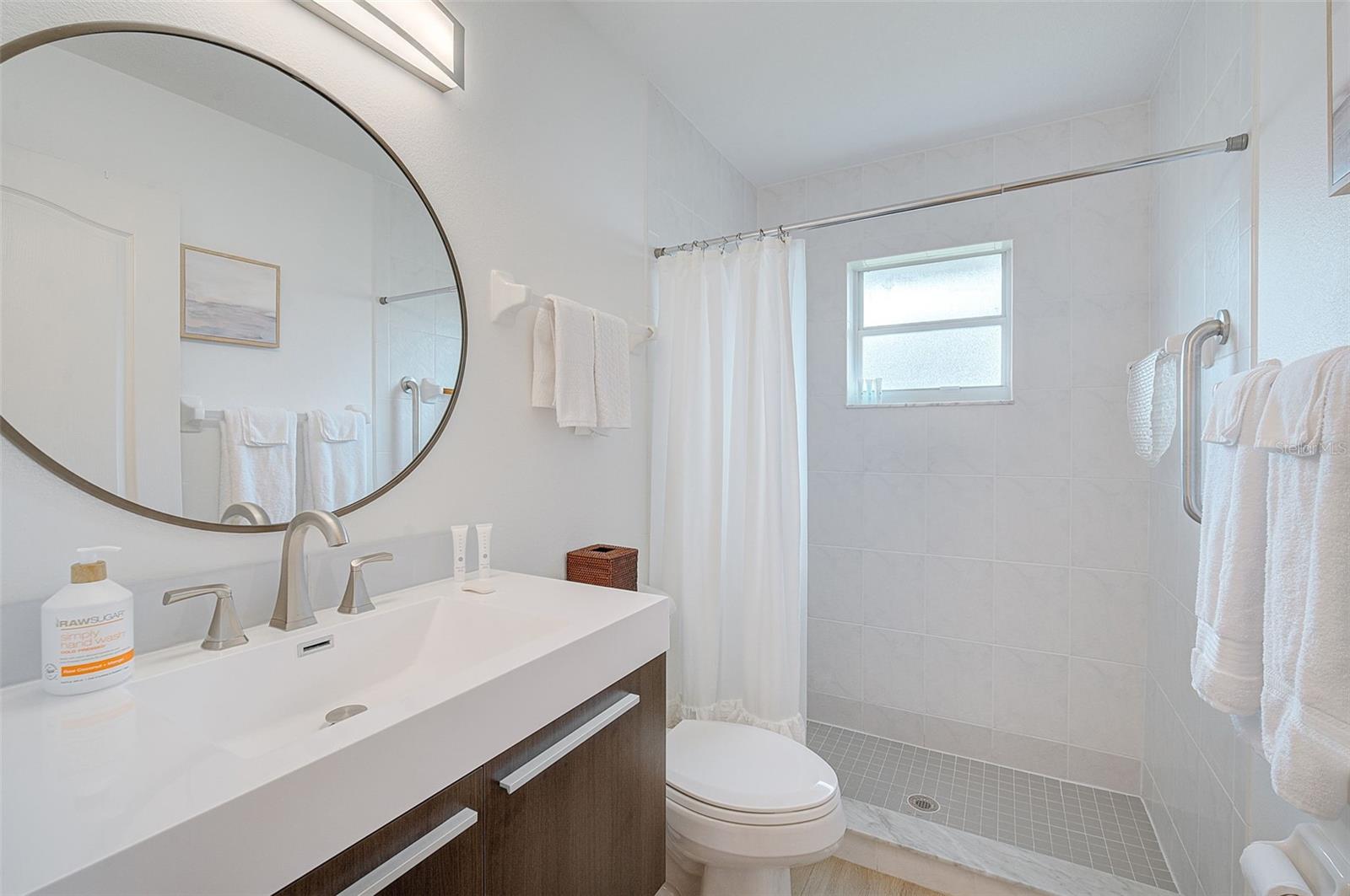Image 9 of 57 For 7251 Sunnybrook Boulevard