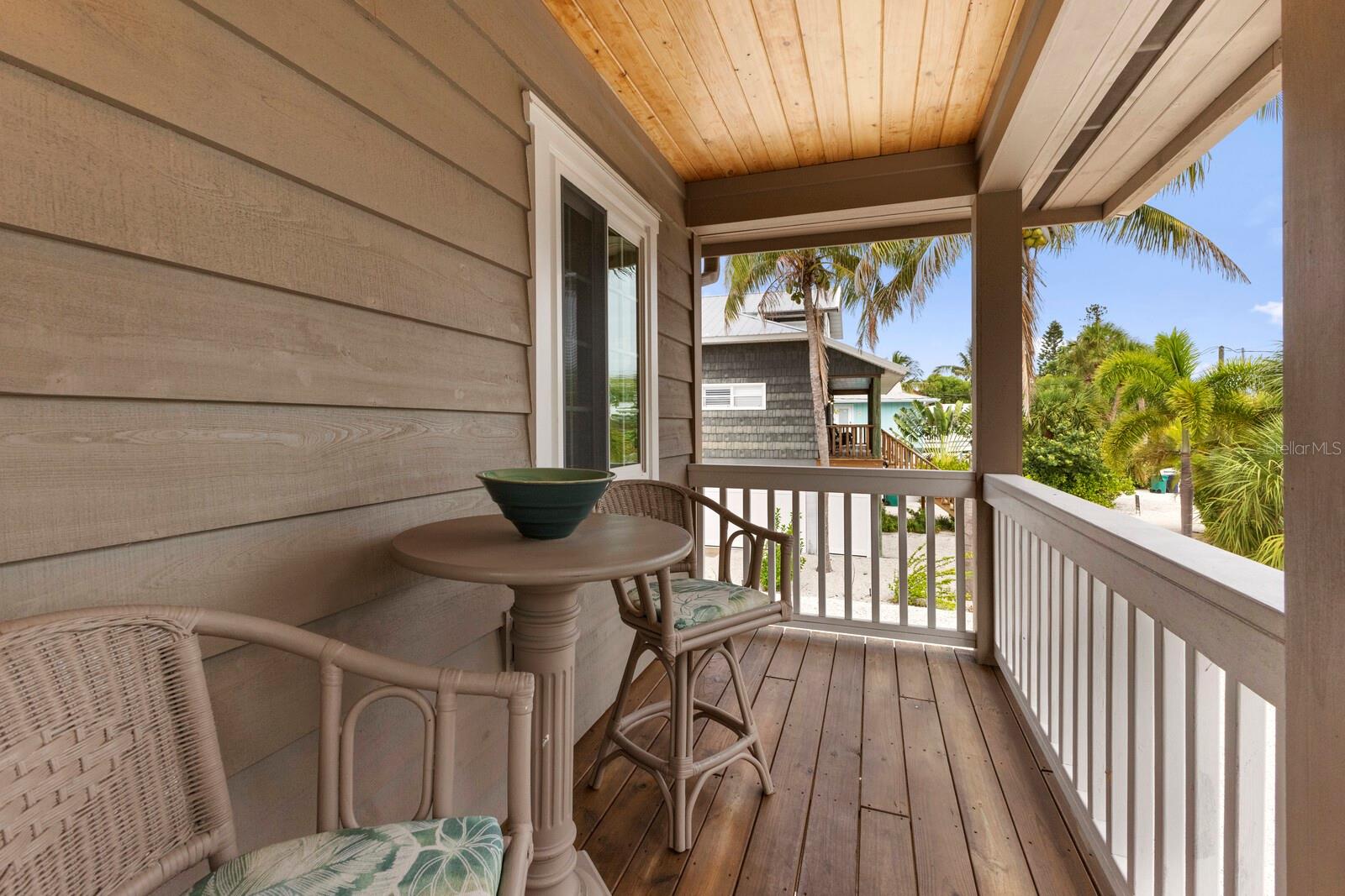 Image 34 of 66 For 807 Bay Boulevard