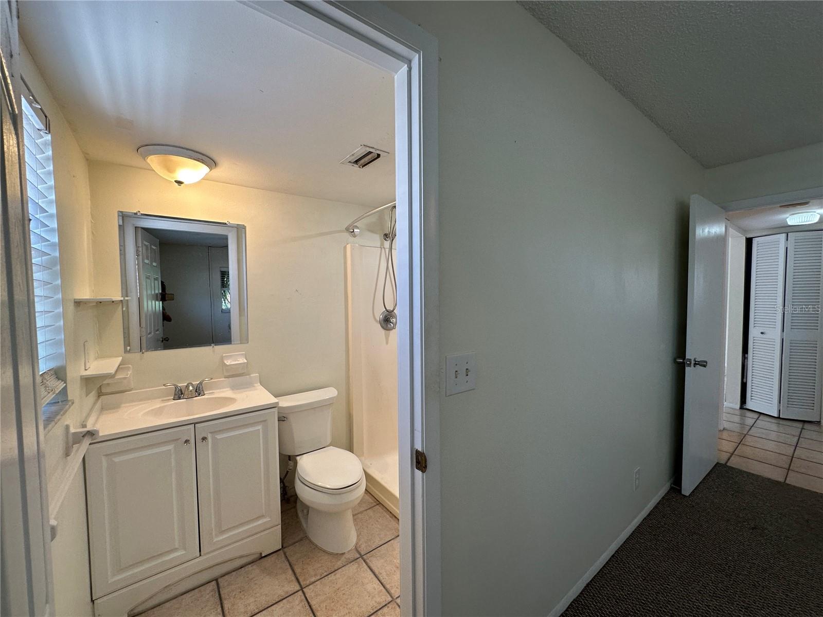 Image 16 of 20 For 1630 Redwood Street B-1