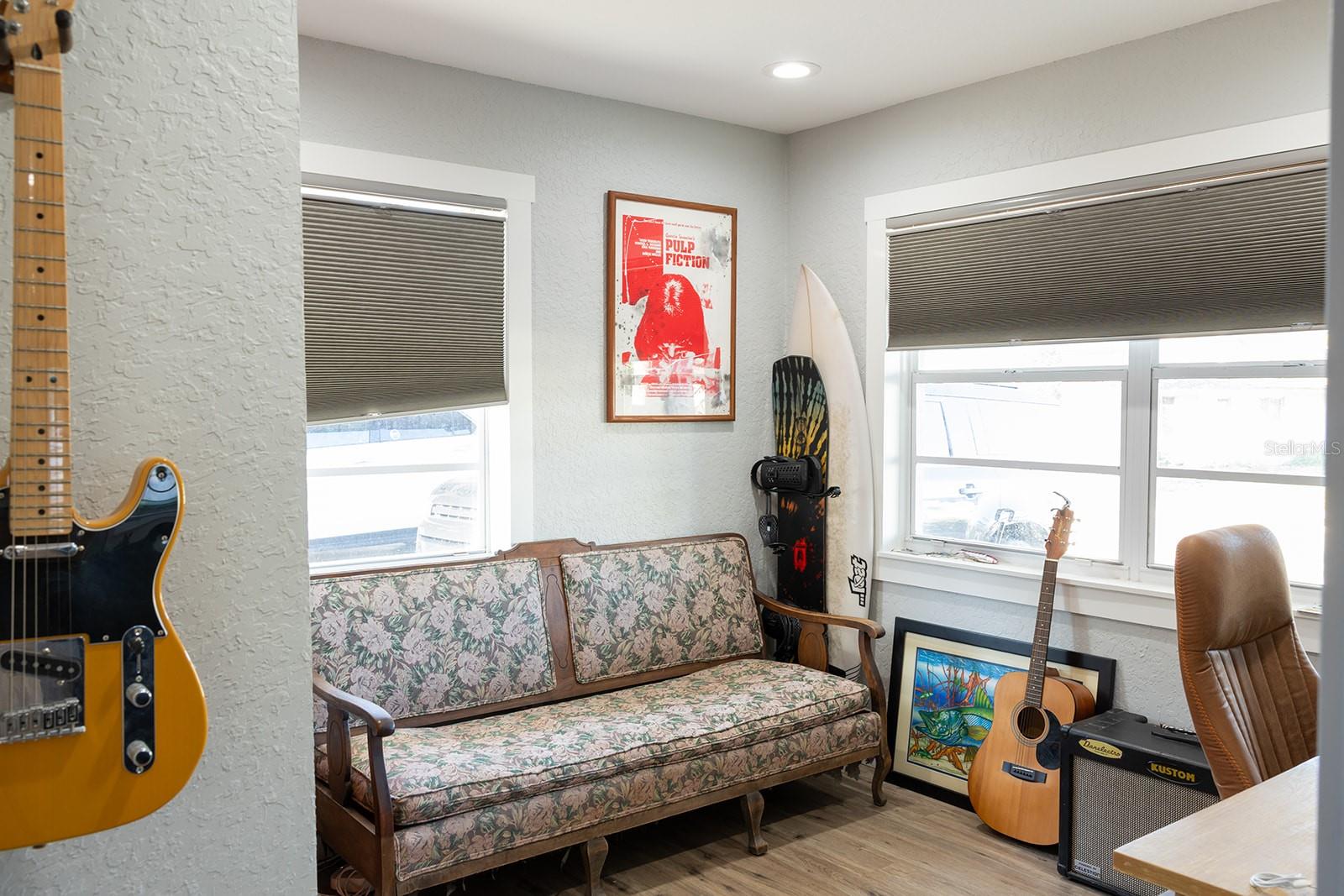 Image 13 of 27 For 1305 20th Street W
