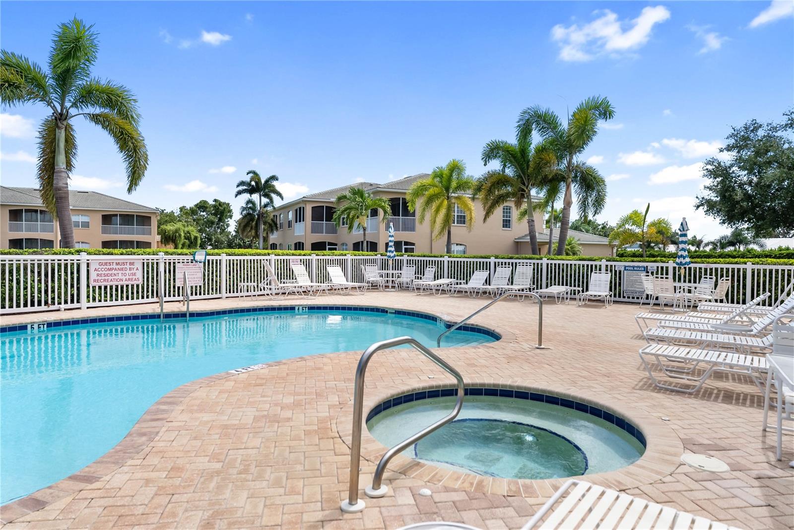 Image 48 of 65 For 6616 7th Avenue Circle W 1311