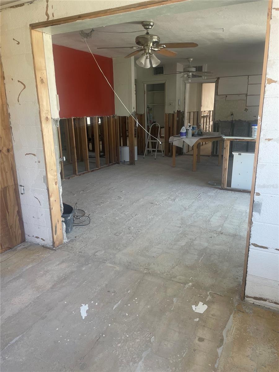 Image 3 of 10 For 2714 Avenue C