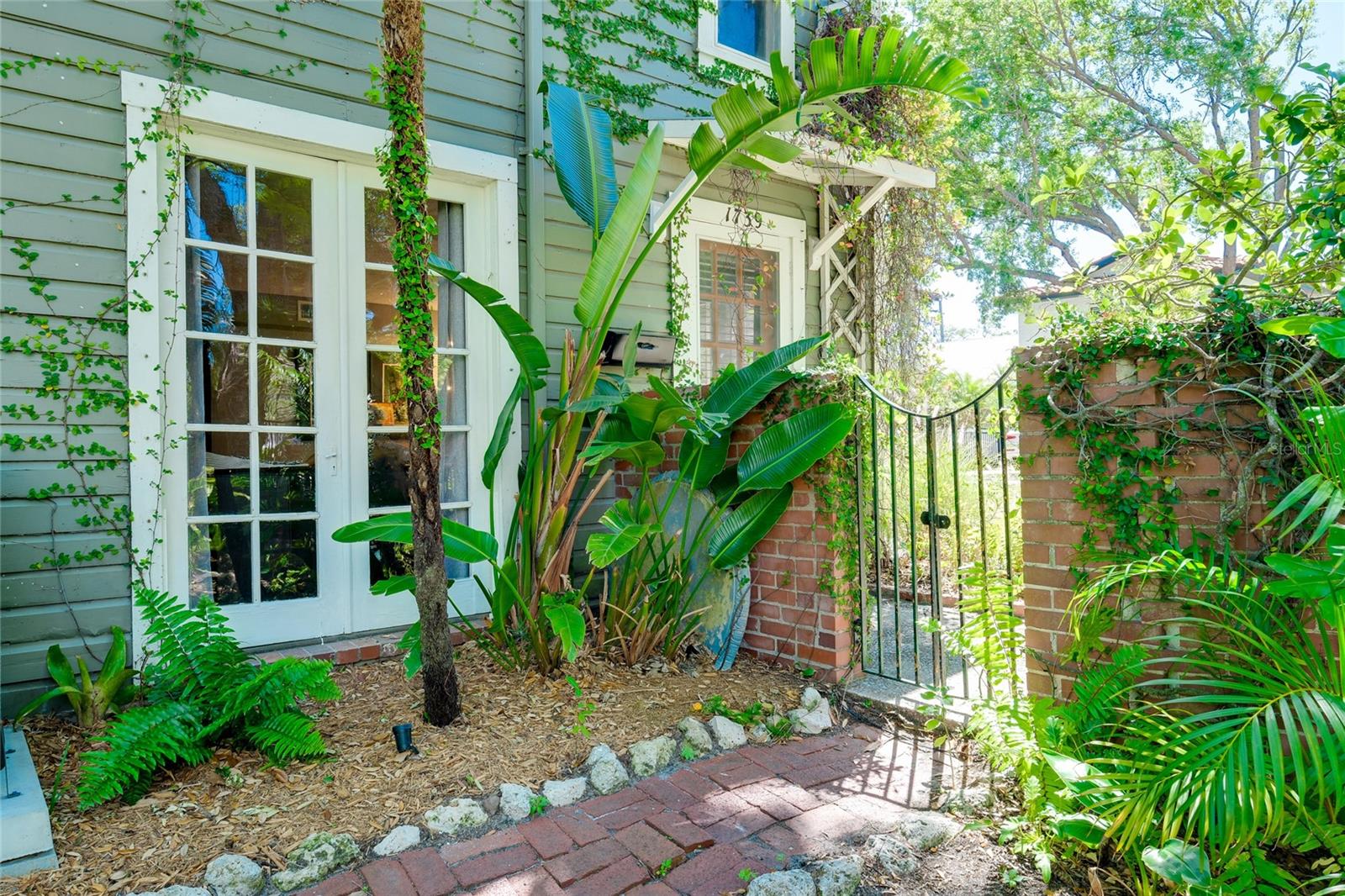 Image 41 of 44 For 1739 Oak Street