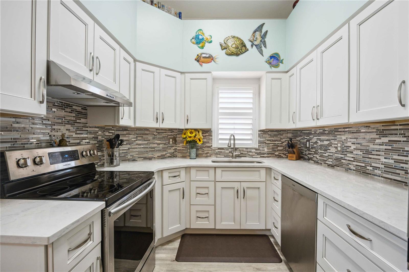 Image 11 of 29 For 4208 Central Sarasota Parkway 1422