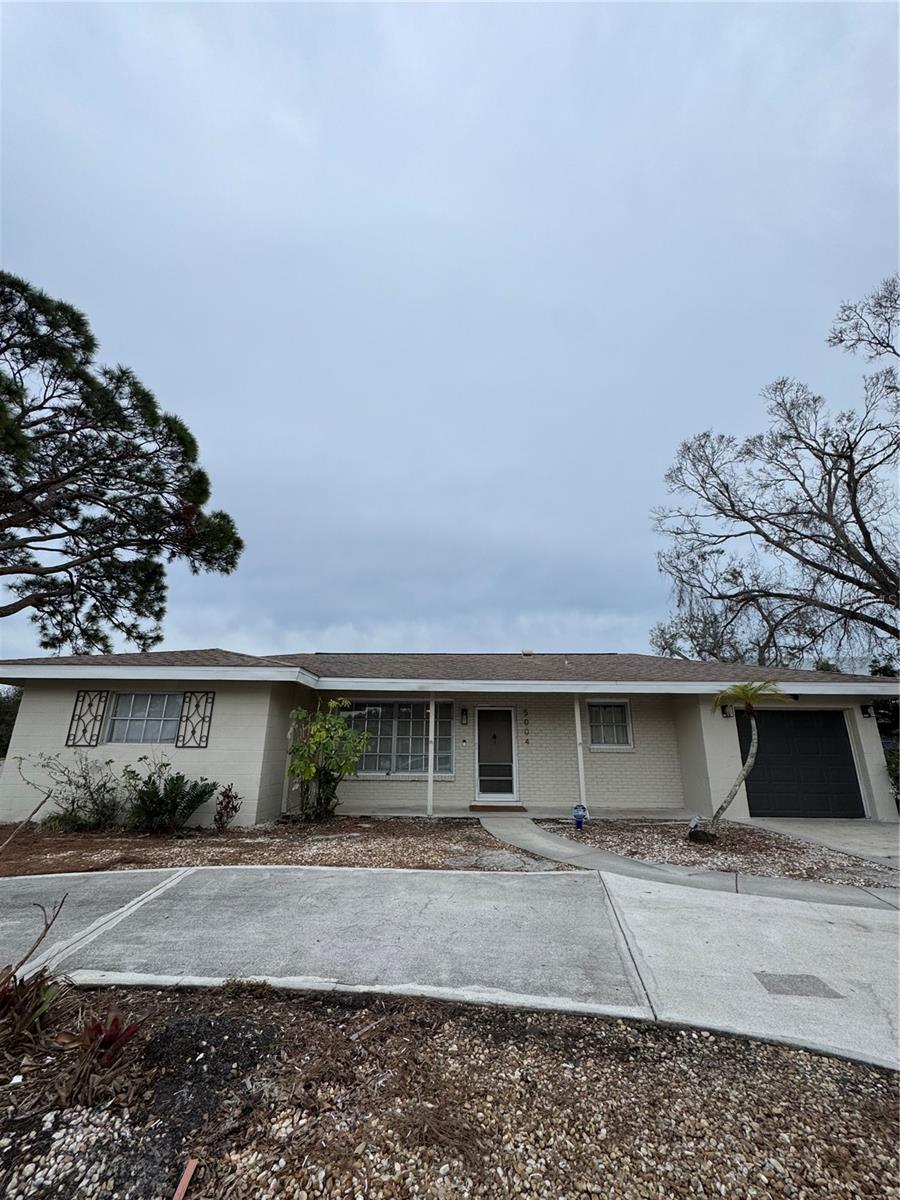 Details for 5004 Medalist Road, SARASOTA, FL 34243